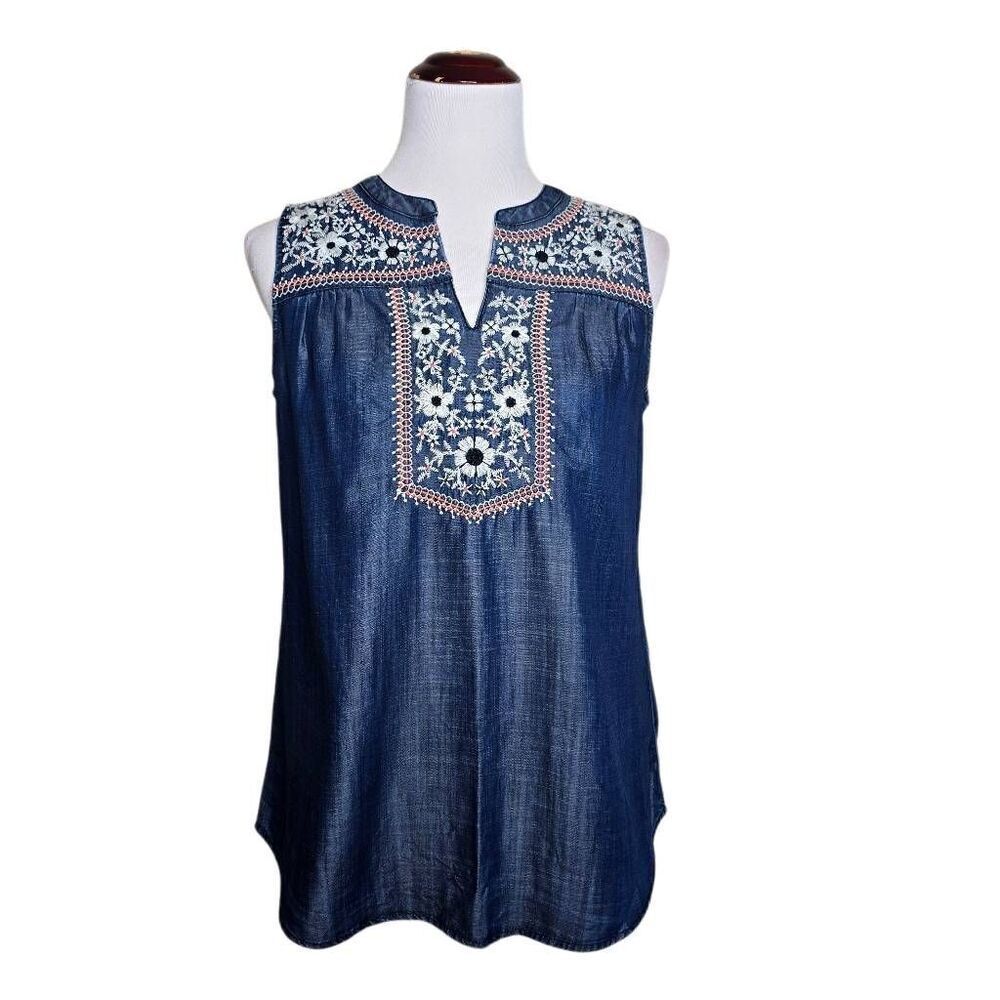 Talbots Embroidered Denim Sleeveless Top Blue Chambray Floral Boho Split Neck Sm